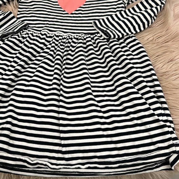 Striped Long Sleeve Dress - Picture 3 of 4